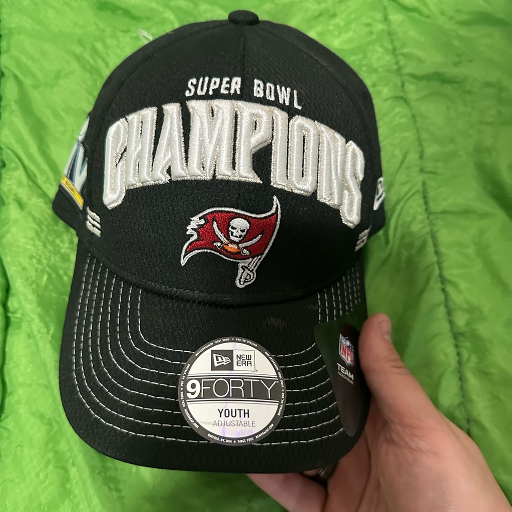 Buccaneers hat